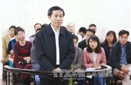 Bị cáo Nguyễn Hữu Vinh bị phạt 5 năm tù  